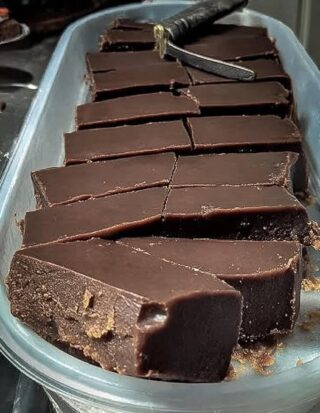 Old Fashioned Fudge