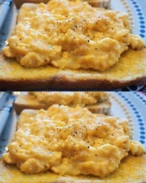 The Perfect Scrambled Eggs Recipe: Creamy, Fluffy, and Foolproof