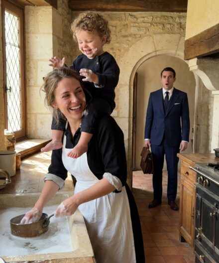 He Wasn’t Supposed to Be Home—What He Saw Stunned Him.