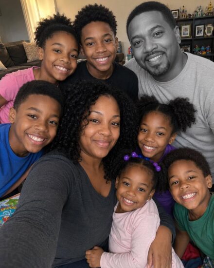 My Husband Died, Leaving Me With Six Children — Then I Found a Box He Had Hidden Inside Our Son’s Mattress