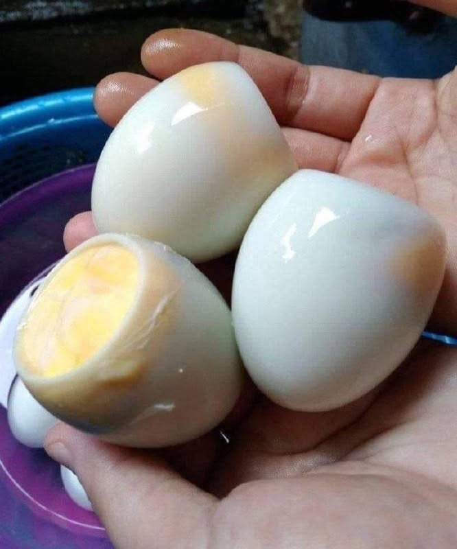 Doctors reveal that eating boiled eggs in the morning causes