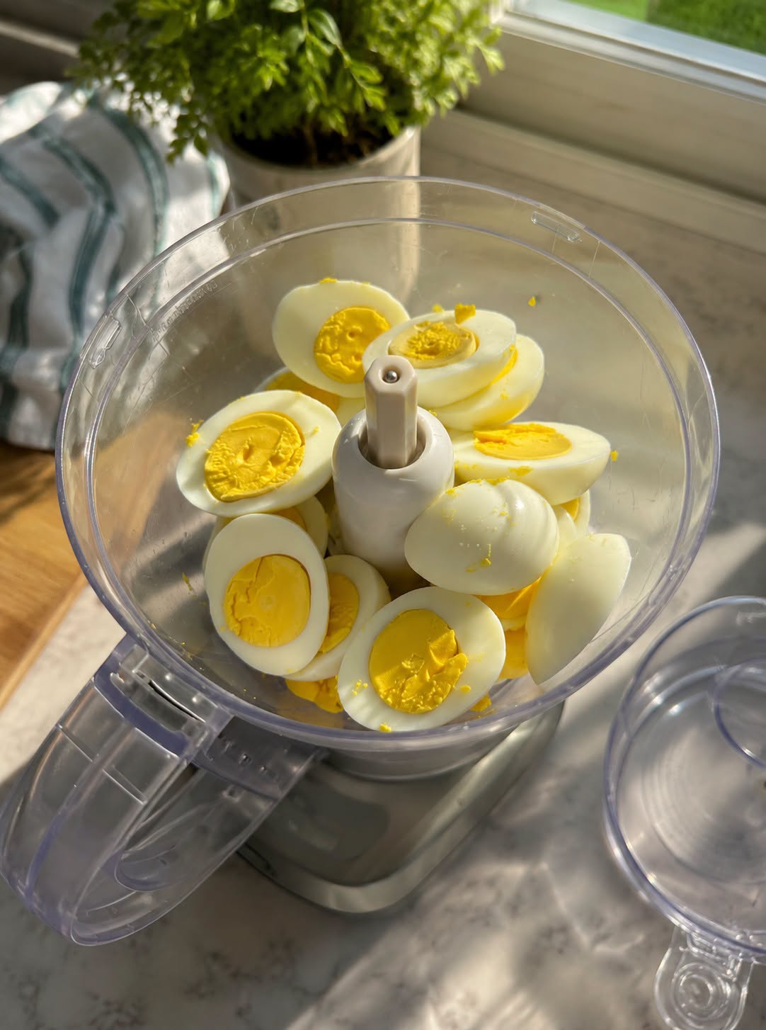 Humpty Dumpty Dip: A Deviled Egg Lover’s Dream in Dip Form